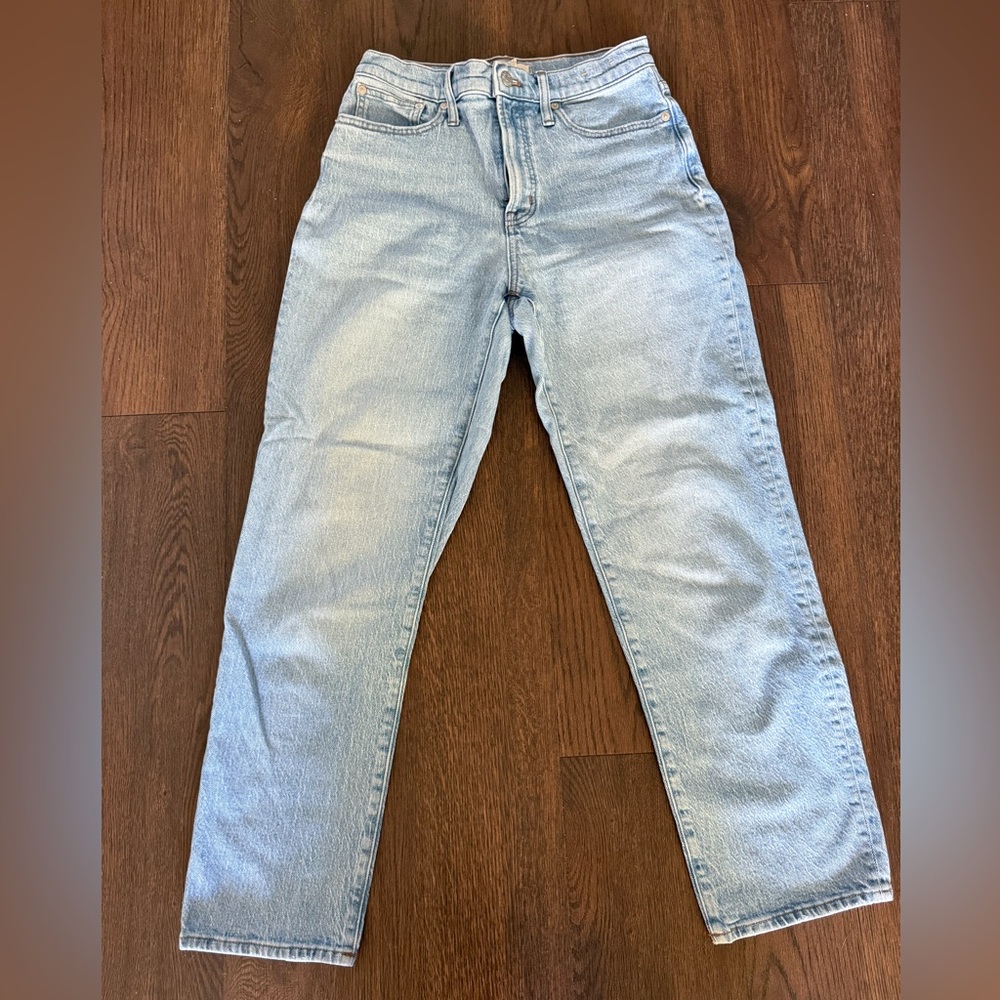 Madewell Women’s Vintage Straight Jeans in Light Blue